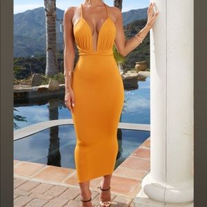 👛SALE👛 BRAND NEW VERY SEXY OH POLLY DRESS